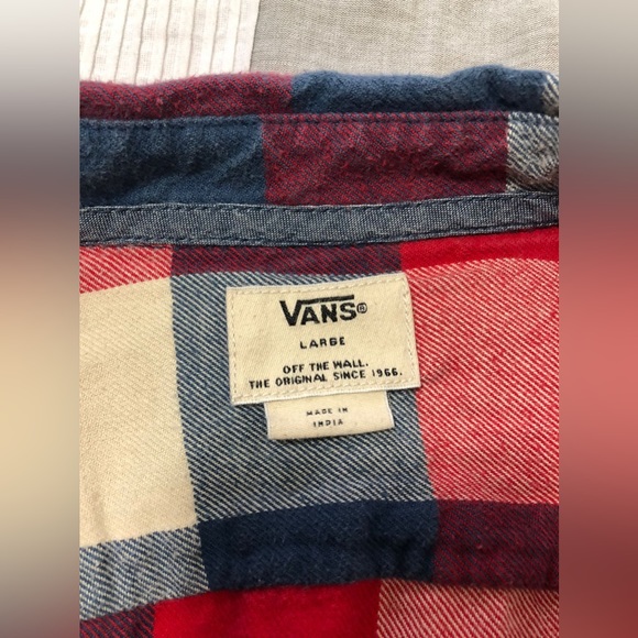 Vans Men's Box Flannel T Shirt, red, blue, white, size L, square pattern, cotton - Picture 4 of 8